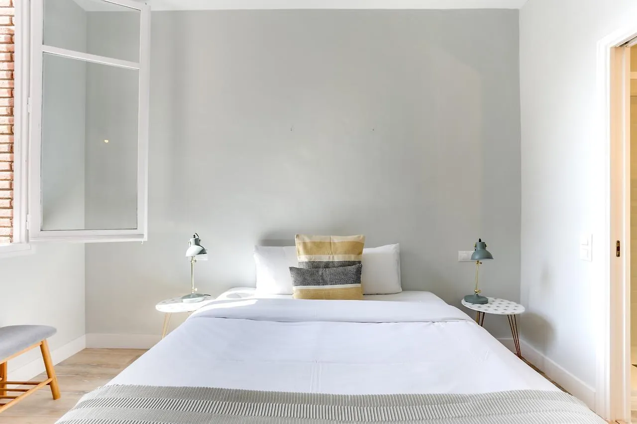 Design Apartments In The Heart Of Gracia