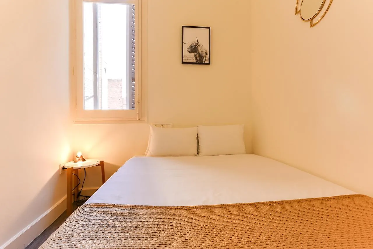 Design Apartments In The Heart Of Gracia España