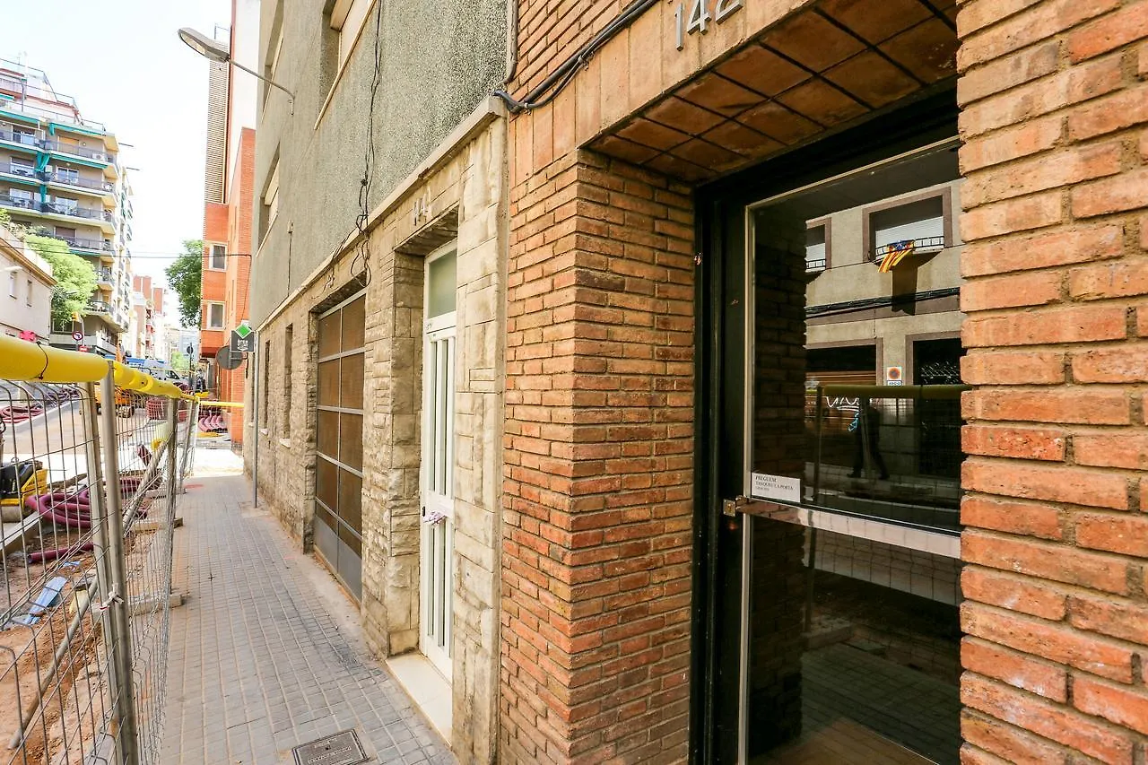 Design Apartments In The Heart Of Gracia España