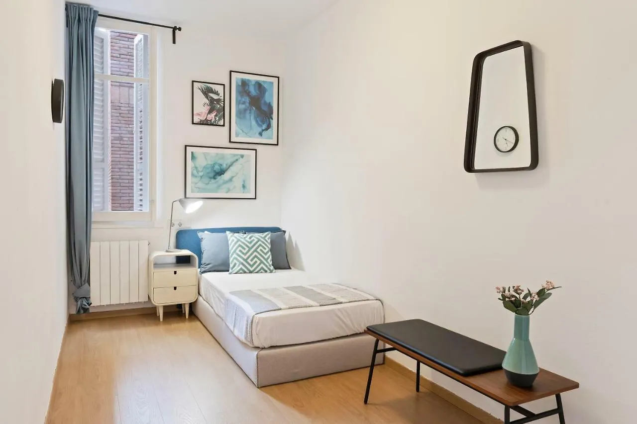 Design Apartments In The Heart Of Gracia